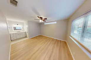 10214 Missel Thrush Dr, Austin, TX 78750 - Photo 13