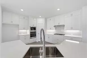 502 Los Aliso Ct, Liberty Hill, TX 78642 - Photo 11