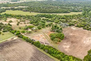 1301 Co Rd 228, Florence, TX 76527 - Photo 31