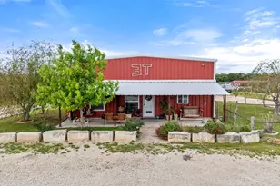 1301 Co Rd 228, Florence, TX 76527 - Photo 15