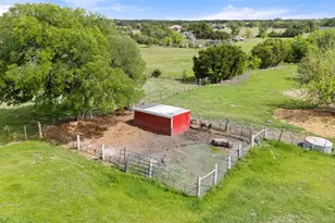 1301 Co Rd 228, Florence, TX 76527 - Photo 13