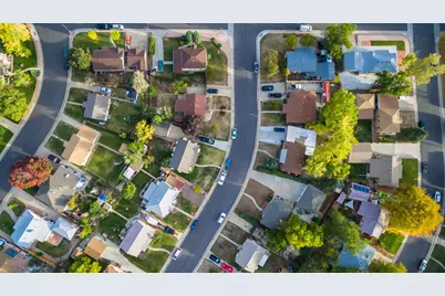 19121 Moreland Lane, Pflugerville, TX 78660 - Photo 3