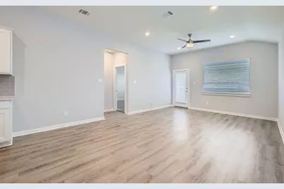 222 New Hampton Way, San Marcos, TX 78666 - Photo 5