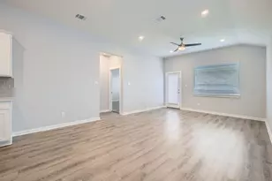 222 New Hampton Wy, San Marcos, TX 78666 - Photo 5