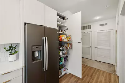 4802 S Congress Avenue #215, Austin, TX 78745 - Photo 9