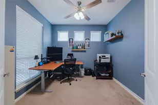 324 Santa Maria St, Georgetown, TX 78628 - Photo 11
