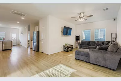 157 Lt Rusty Drive, Jarrell, TX 76537 - Photo 5