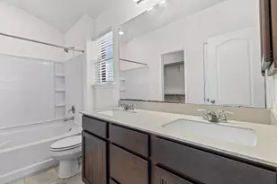 17015 Gibbons Path, Round Rock, TX 78664 - Photo 13