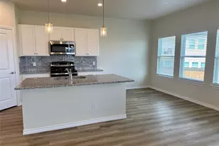 515 War Admiral Dr, Jarrell, TX 76537 - Photo 3