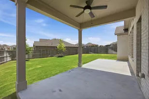 2101 Little Snake Wy, Georgetown, TX 78633 - Photo 33