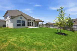 2101 Little Snake Wy, Georgetown, TX 78633 - Photo 35