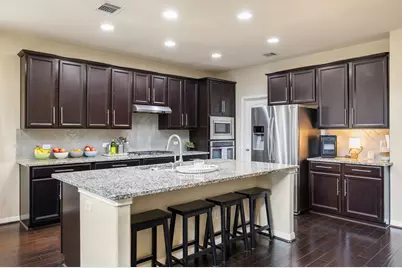 1143 Huntington Trail, Round Rock, TX 78664 - Photo 5