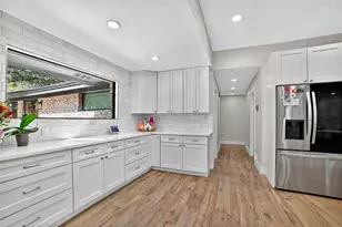 10600 Glass Mountain Trail, Austin, TX 78750 - Photo 15