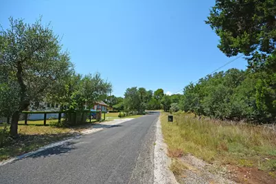 16 W El Camino Real Drive, Wimberley, TX 78676 - Photo 9