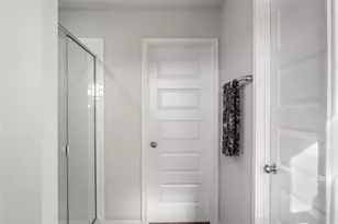 304 Tolo Dr, Elgin, TX 78621 - Photo 23