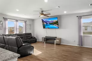 304 Tolo Dr, Elgin, TX 78621 - Photo 9