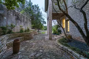 104 S Weston Ln, Austin, TX 78733 - Photo 37