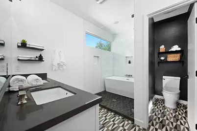 1600 Singleton Avenue, Austin, TX 78702 - Photo 19