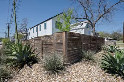1600 Singleton Avenue, Austin, TX 78702 - Photo 39