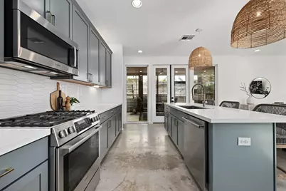 1600 Singleton Avenue, Austin, TX 78702 - Photo 9