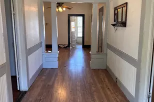 517 Giddings St, Lexington, TX 78947 - Photo 3