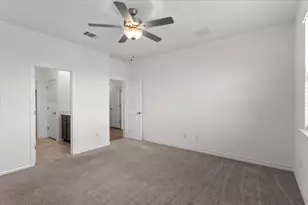 500 Stinchcomb Rd, Hutto, TX 78634 - Photo 33