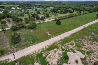 11622 Doyle Overton Road, Mustang Ridge, TX 78719 - Photo 5