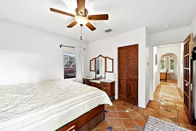1717 E 38th 1/2 Street, Austin, TX 78722 - Photo 13