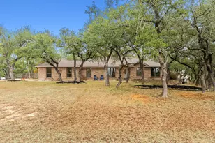 900 Morgan Hill Dr, Dripping Springs, TX 78620 - Photo 1