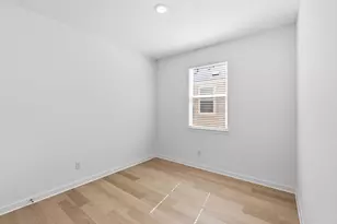 135 Rubber Tree Wy, Buda, TX 78610 - Photo 19