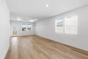 135 Rubber Tree Wy, Buda, TX 78610 - Photo 9