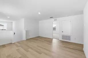 135 Rubber Tree Wy, Buda, TX 78610 - Photo 17