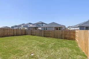 135 Rubber Tree Wy, Buda, TX 78610 - Photo 25