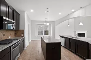 348 Vista Gardens Dr, Buda, TX 78610 - Photo 5
