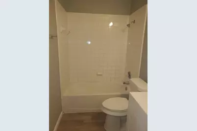 2221 Creekside Lane #B, Georgetown, TX 78626 - Photo 19