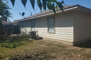 2221 Creekside Ln, Georgetown, TX 78626 - Photo 27