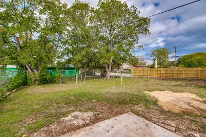 500 Lockwood Street, San Marcos, TX 78666 - Photo 25