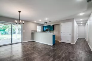 500 Lockwood St, San Marcos, TX 78666 - Photo 9
