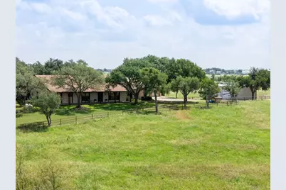 800 County Road 458 Road, Coupland, TX 78615 - Photo 35