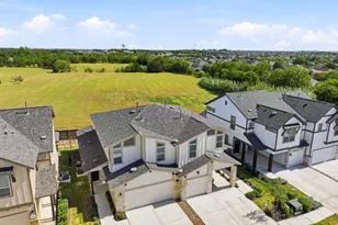2210A Cornfield Dr, Pflugerville, TX 78660 - Photo 3