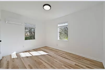 5204 Star Light Terrace, Austin, TX 78721 - Photo 17