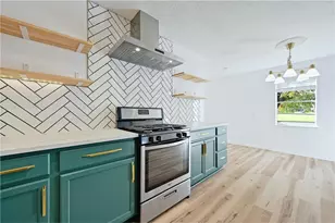 5204 Star Light Terrace, Austin, TX 78721 - Photo 13