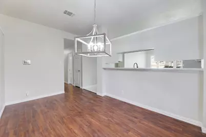 9505 Woodvale Drive, Austin, TX 78729 - Photo 11