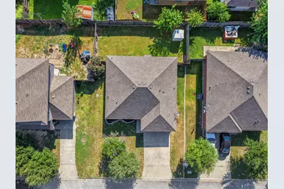116 Soapstone Drive, Jarrell, TX 76537 - Photo 25