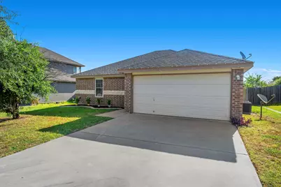 116 Soapstone Drive, Jarrell, TX 76537 - Photo 27