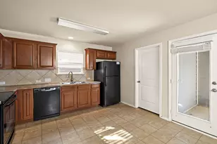 1806 Enchanted Rock Dr, Cedar Park, TX 78613 - Photo 7