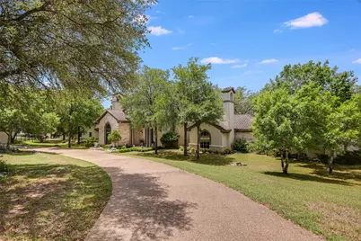 8611 Young Lane, Austin, TX 78737 - Photo 3