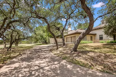 8611 Young Lane, Austin, TX 78737 - Photo 31