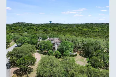 8611 Young Lane, Austin, TX 78737 - Photo 5