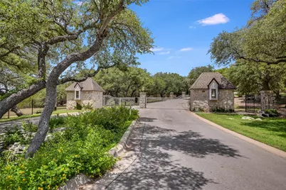 8611 Young Lane, Austin, TX 78737 - Photo 3